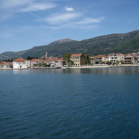 Apartment In Stone House On Seaside Kaštela Exteriér fotografie